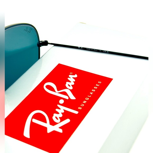 Ray-Ban Aviator Sunglasses Total Black RB3025 Polished Black Frame Black Lenses - Picture 11 of 14